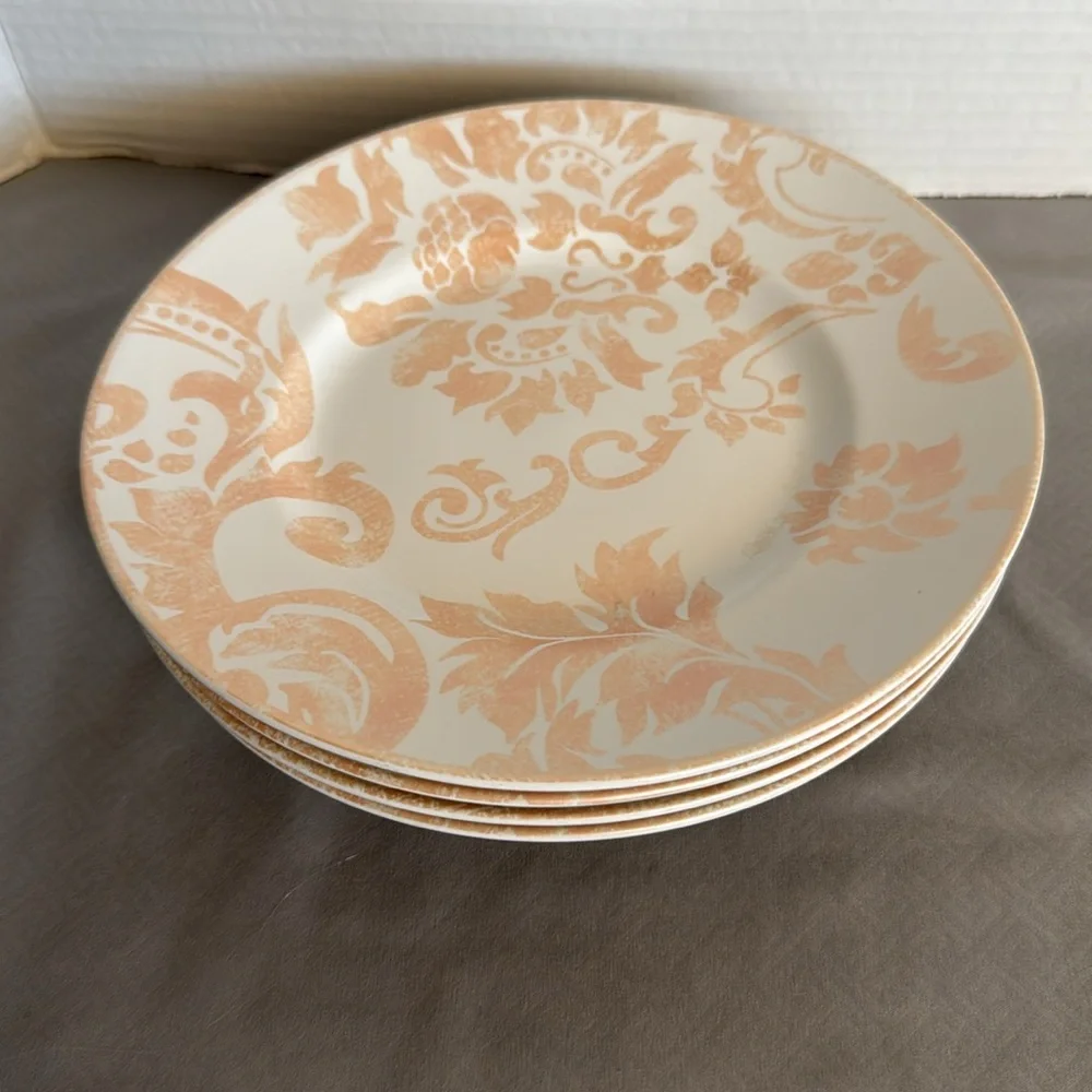 Set of 4 Pier 1 Jaclyn Collection Plates Pasta Bowls Blush Luster Damask Pattern